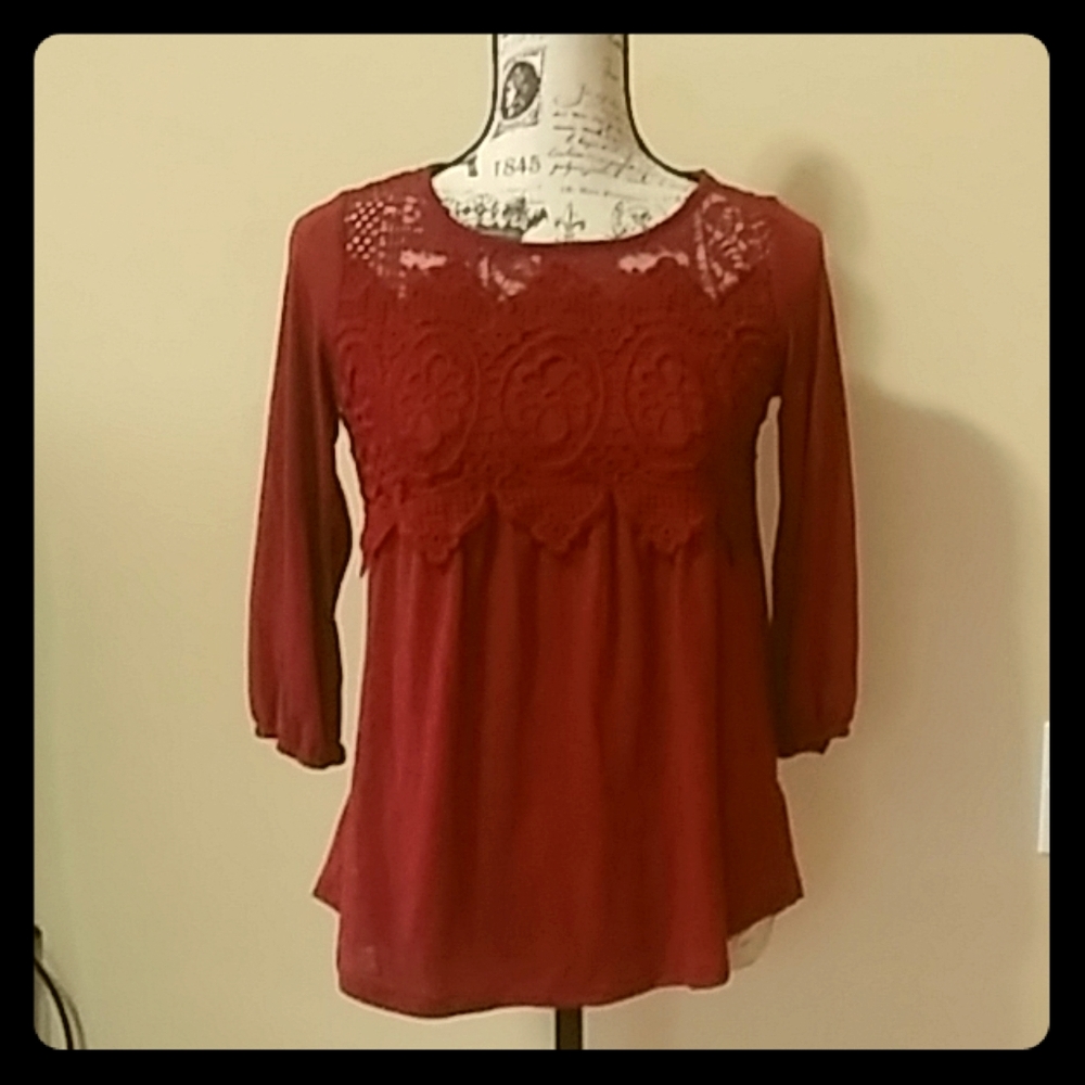 Wine color tunic size small